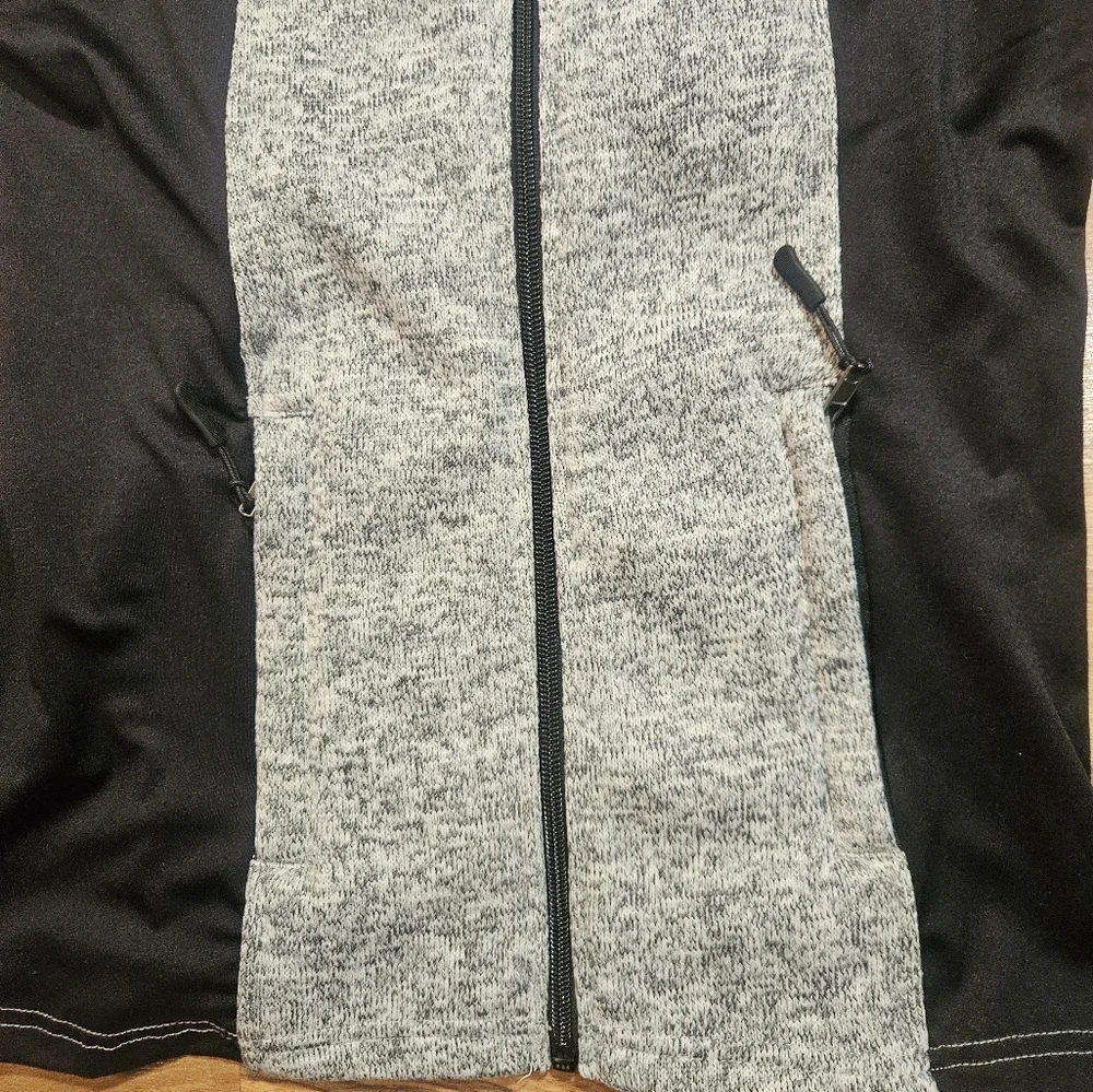 Powder River Outfitters Vest Mens Medium Gray Knit Fleece Lined Stretch - Picture 3 of 9